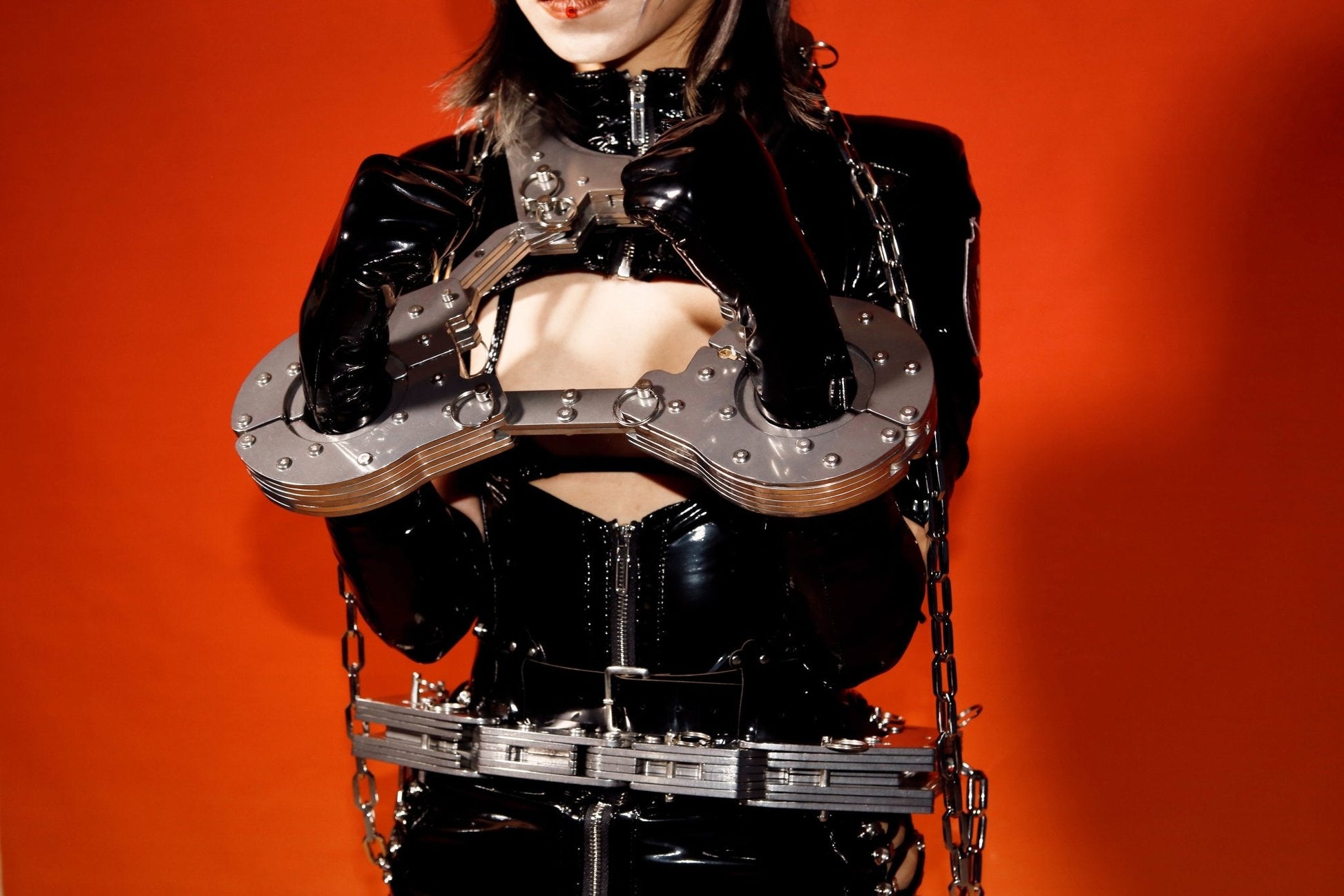 bdsm gear Pro BDSM Metal Heavy-Duty Bondage Gear – SOULOCK